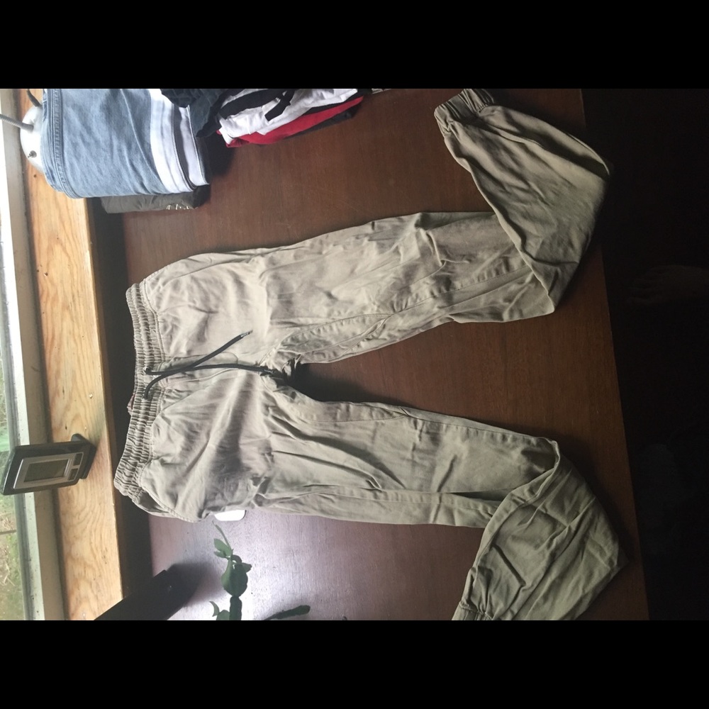 Men’s joggers